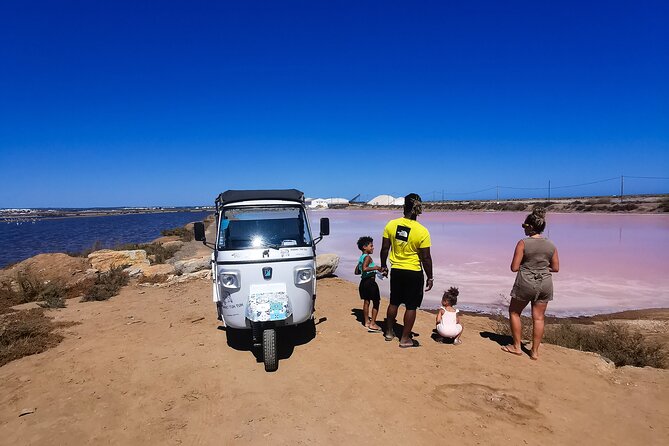 Meet Santa Luzia / Capital do Polvo / Salinas in a 100% electric Tuk Tuk - The guide factor: questions get answered, not brushed off
