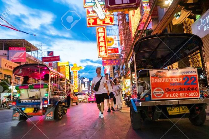 Michelin Guide Street Eats by Tuk Tuk: Bangkok Night Tour - Why This Michelin Street-Eats Tour Works So Well in Chinatown