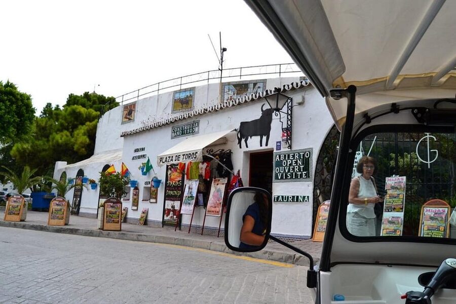 Mijas: Panoramic city tour with an electric Tuk Tuk - Scenic drive and a quick pass of lesser-seen corners (5 minutes)