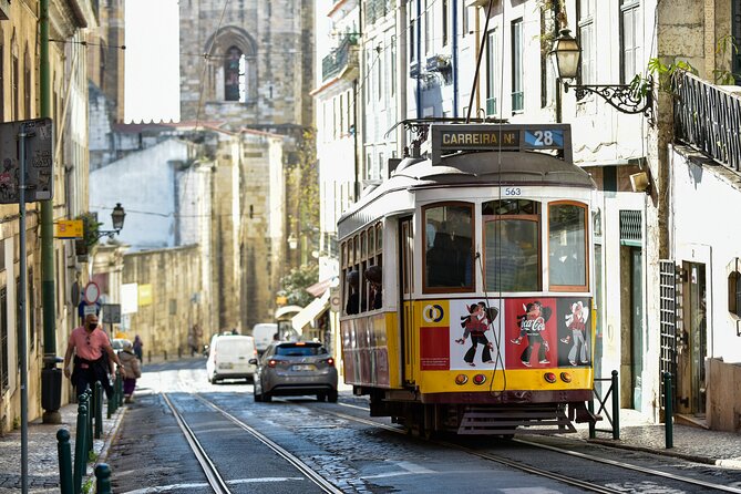 Mon Ami Burguês - Lisbon City Center Private Tuk Tuk Tour - Elevador da Bica: a landmark moment in the middle of the loop