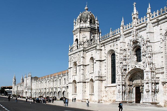 Mon Ami Navegador - Belém and Alcântara Private Tuk Tuk Tour - Price and logistics: what $84.11 really buys you