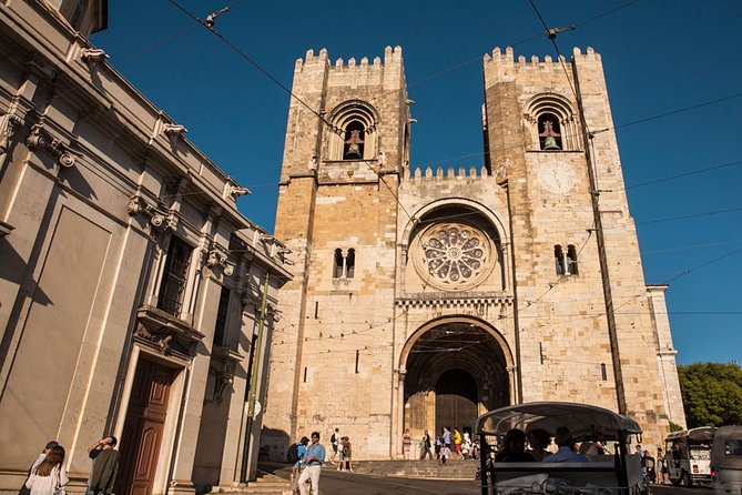 Mon Ami Vadio - Lisbon Old City Private Tuk Tuk Tour - Getting Your Bearings in Lisbon’s Old City