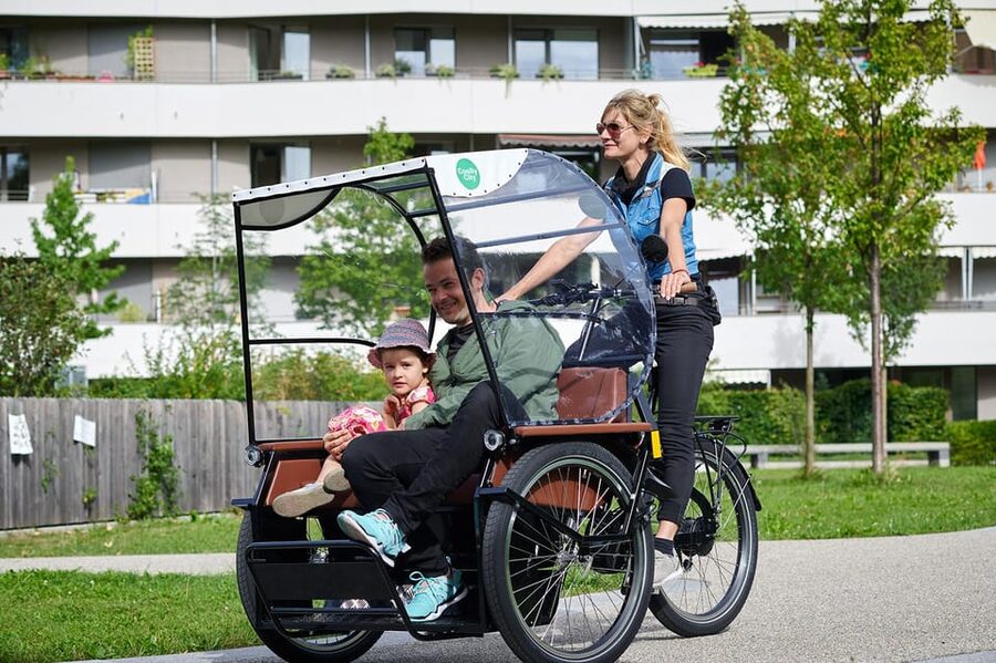 Munich: Day-rent rickshaw and explore Munich yourself - Picking Up the Bike Near Olympic Park and the English Garden
