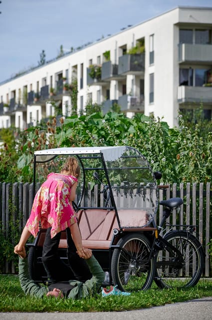 Munich: Day-rent rickshaw and explore Munich yourself - Smartphone Navigation That Actually Helps