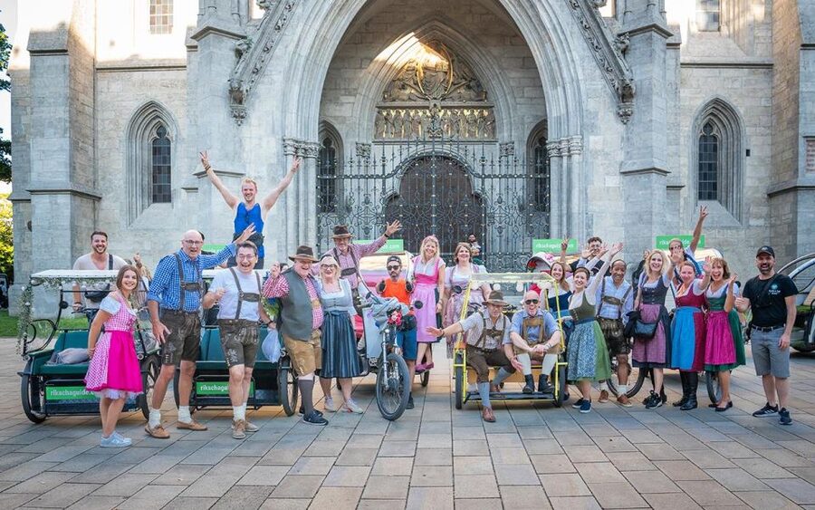Munich: Old Town and English Garden Rickshaw Tour - How long should you choose: 1 hour vs. the longer tour?