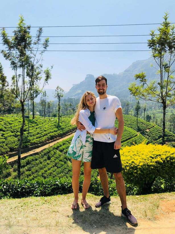 Nuwara Eliya: Tea Factory and Victoria Park Tour by Tuk Tuk - Markets, post office stops, and everyday Nuwara Eliya texture
