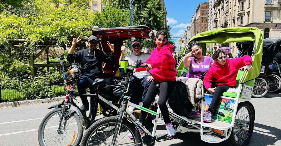 NYC: Central Park Rickshaw Tour / Private and Guided - Why a private pedicab tour is so smart for Central Park