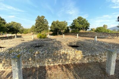 Olbia : Tuk-Tuk Tour – Ancient Treasures of Sardinia + pickup - Meeting up at Smeralda 360 and starting on time