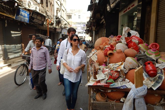 Old Delhi Food, Heritage&Cultural Walk with Rickshaw ride to Masterji Kee Haveli - Food plan: snacks, breakfast, and lunch or dinner without stress