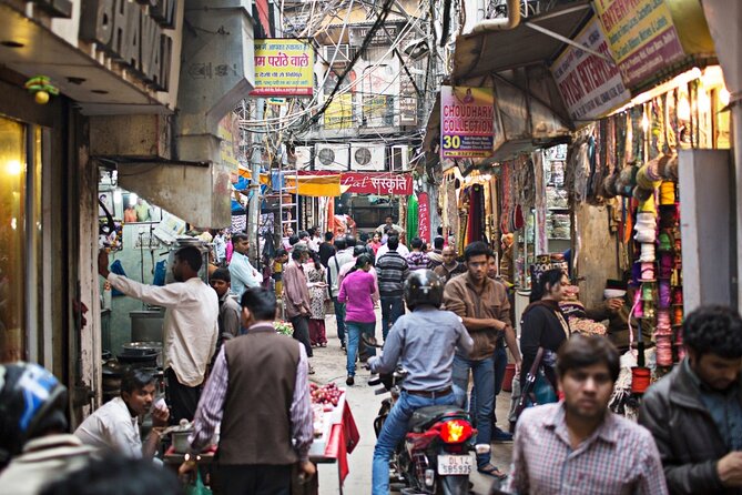 Old Delhi Tour with Tuk-Tuk/Rickshaw Ride - Jama Masjid: Big Mosque Views, Short Walking Time, Real Setup