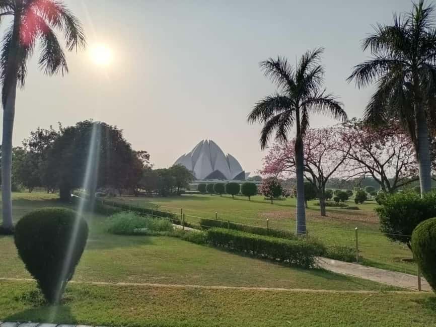 Old & New Delhi Private Tuk Tuk Tour with Street Food - Key things to know before you go