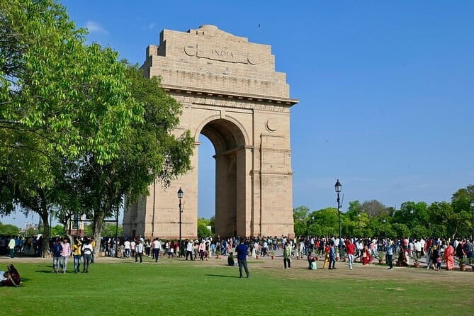 Old & New Delhi Tour : Monuments , Rickshaw Ride & Local Heritage - Key highlights worth knowing