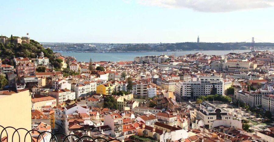 Old town of Lisbon on board of a tuk tuk- 1hour - Miradouro da Senhora do Monte: Best Skyline Angle + Ginjinha