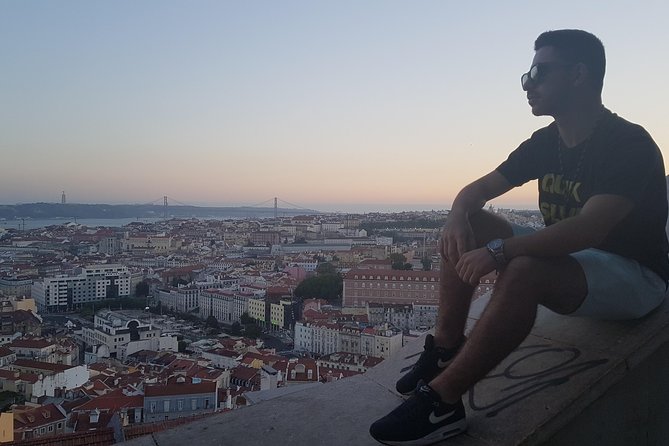 Old town Tuk Tuk Tour - Meet at Praça da Figueira: How the Tour Flows