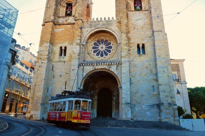 Old town Tuk Tuk Tour - Weather, Comfort, and When to Expect the Ride to Feel Smooth