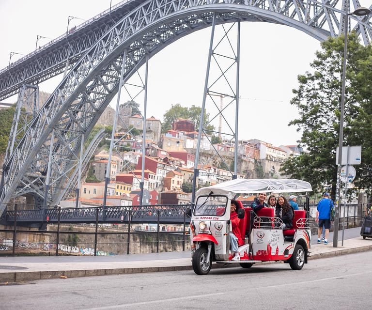 Oporto Tuk Tuk Tour: Among bridges and mysteries - 1.30h - Porto’s Bridge Route, in One Clean Tuk Tuk Ride