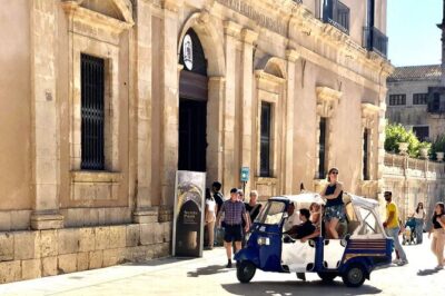 Ortigia APE-TUK TUK 1-hour private tour - Castello Maniace: free terrace access and coast views without the long walk