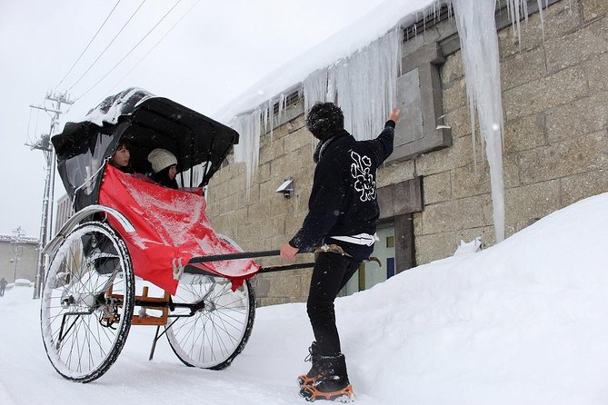 Otaru Rickshaw Tour - North Otaru canal: the viewpoint is the lesson