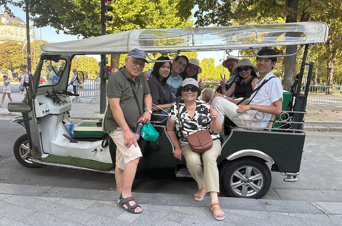 Paris 3 hour Private Sightseeing Tour in Electric Tuk Tuk - Pantheon, Saint-Étienne-du-Mont, and Arenes de Lutece in quick form