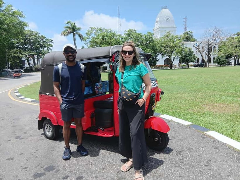 Personal Guided Colombo City Tour by Tuk Tuk - All Inclusive - Guide Language and the “All-In” Inclusions You Should Verify