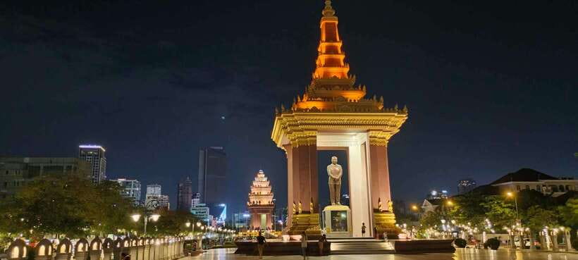 Phnom Penh: City Sights Evening or Half day Tour by Tuk Tuk - Evening Tour Route: Wat Phnom to Diamond Island After Dark