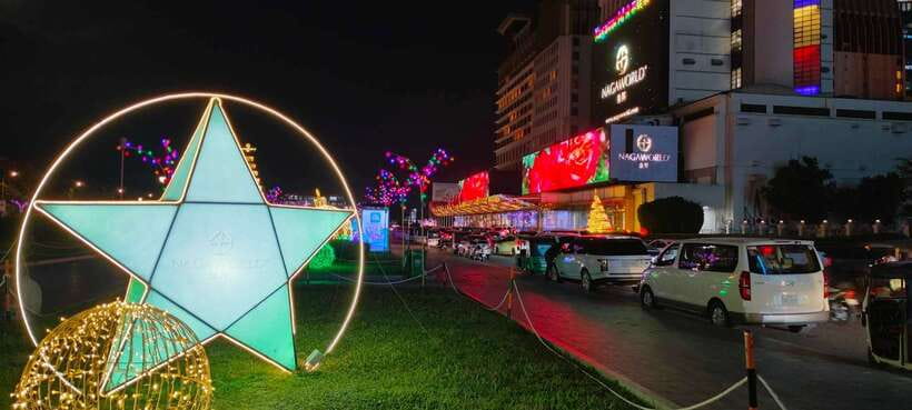 Phnom Penh: City Sights Evening or Half day Tour by Tuk Tuk - Half-Day Tour Route: Central Market, Royal Palace Inside, and National Museum Outside