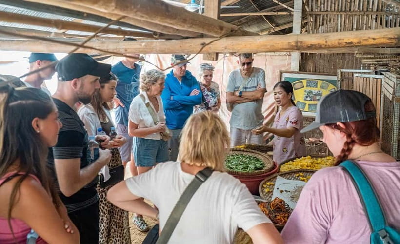 Phnom Penh: City Tour by Tuk Tuk - Key highlights worth planning around