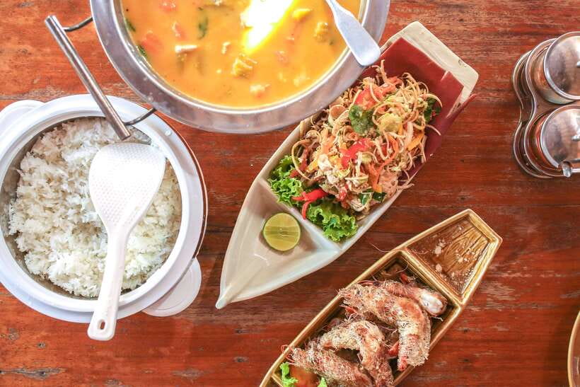 Phnom Penh: Culinary Underground Local Food Tuk-Tuk Tour - Why this Phnom Penh food tour feels more local than “just eating”