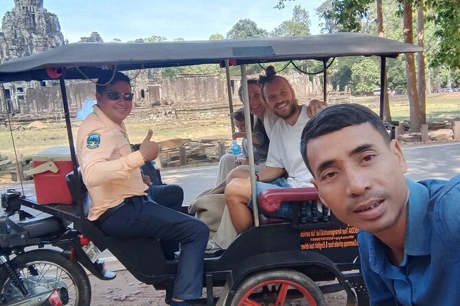 Phnom Penh Full Day Private Tour By Tuk Tuk or Taxi Car - How the private tour plays out in real time