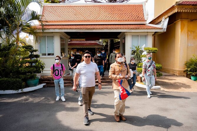 Phnom Penh Full Day Private Tour By Tuk Tuk or Taxi Car - Price and value: what $15 really covers (and what it doesn’t)