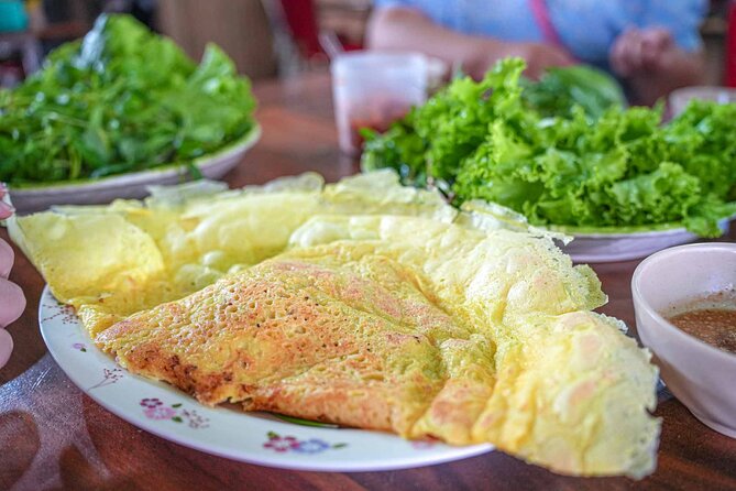 Phnom Penh Morning Market & Food Tour by Tuktuk - Includes All Food & Drinks! - Stop-by-stop: how the food route teaches Phnom Penh