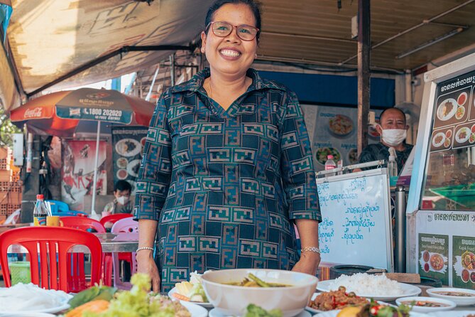 Phnom Penh’s Culinary Underground: Local Food Tour by Tuk-tuk - Stop 2 Sophath Khmer curry noodles: comfort with old roots