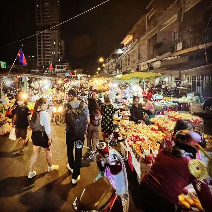 Phnom Penh's Ultimate Street Food Tour by Tuk Tuk - Key things that make this Phnom Penh food night work