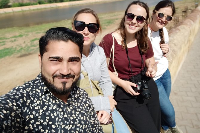 Pink city private Day Tour by Tuk Tuk with English speaking driver.. - Why a private tuk tuk day tour works in Jaipur