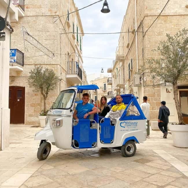 Polignano a Mare: Coast to Coast TukTuk Tour - The first hour in Polignano: orientation plus photo-friendly stops