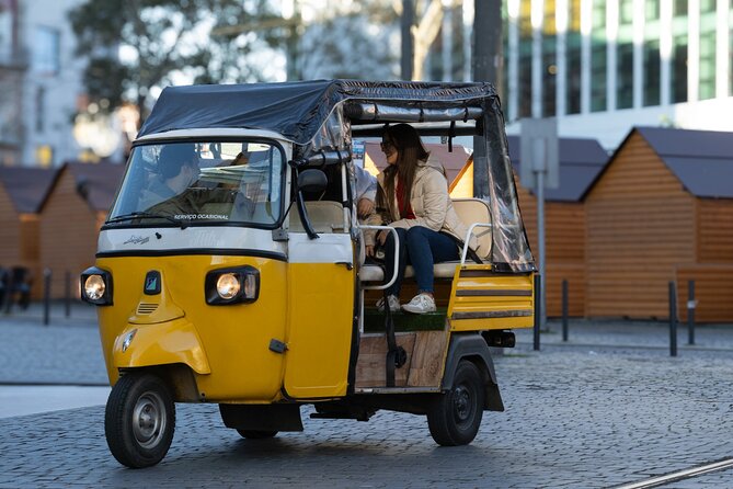 Porto: Fun Private Tuk Tuk Tour - Porto to Gaia: The Douro River Makes the City Make Sense