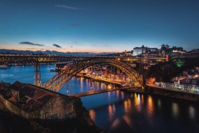 Porto: Guided Tuk Tuk Tour - Where you meet: Café Batalha area and your starting rhythm