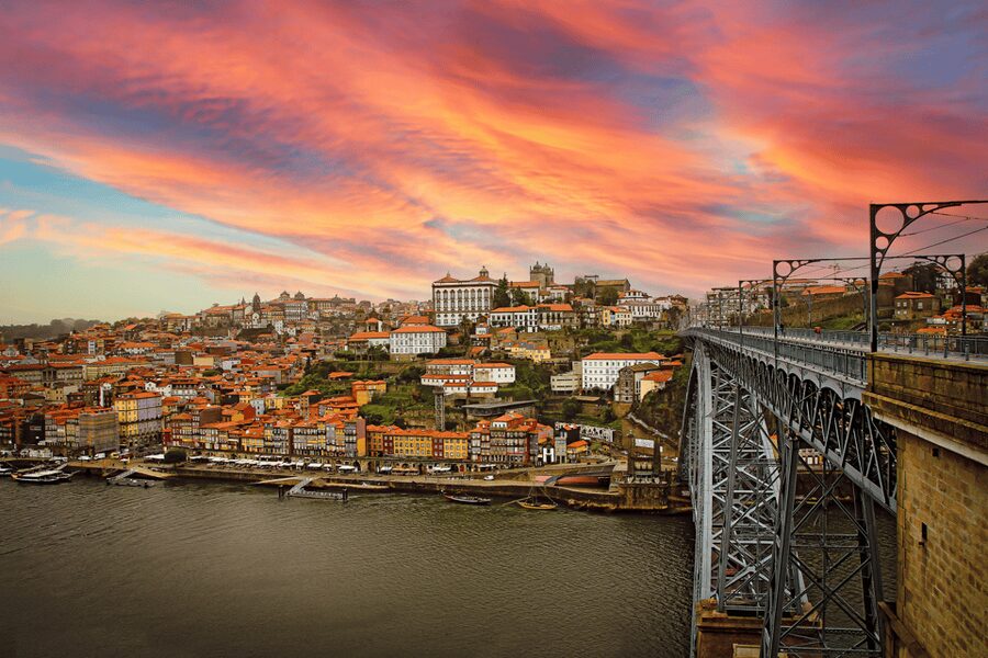Porto Tour: A tour, a thousand stories in Tuk Tuk - 3h - Market Time for Porto Gastronomy (Food Isn’t Included)