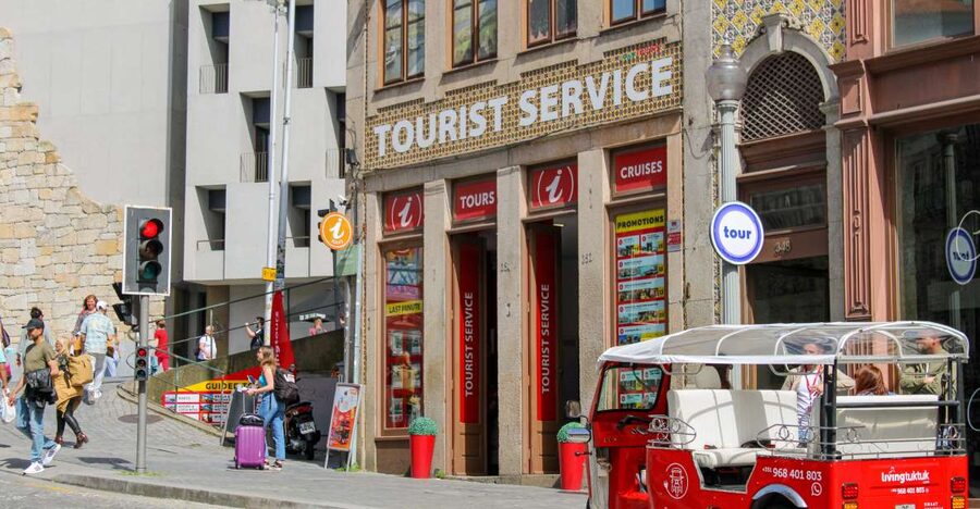 Porto: Tuk-Tuk Tour, Douro River Cruise, and Wine Tasting - The Douro cruise open ticket: how to use it without wrecking your schedule