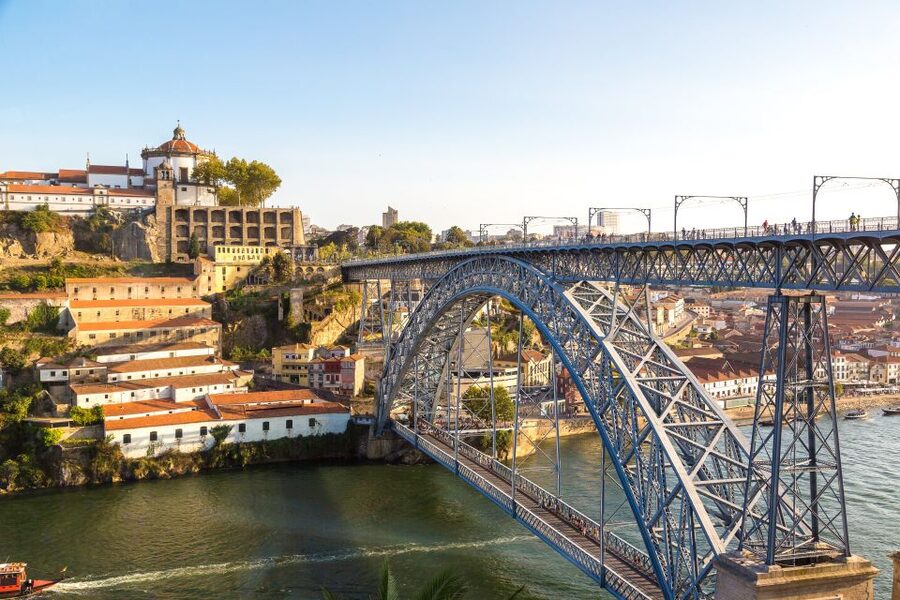 Porto: Tuk-Tuk Tour, Douro River Cruise, and Wine Tasting - Practical tips that make this day smoother
