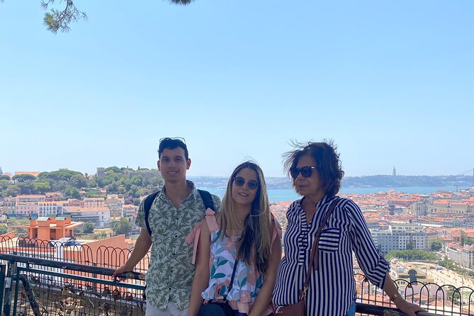 Private 1H30 Tuk Tuk Tour in Lisbon City - Panteão Nacional: Portugal’s heroes and the tombs you recognize