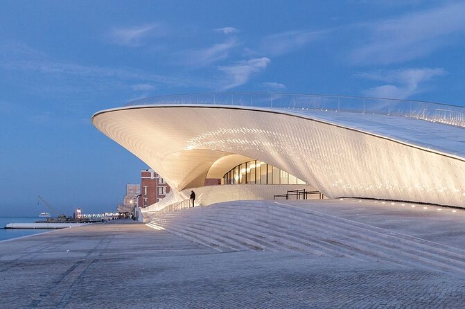 Private 4-Hour Lisbon City Highlights Tour by Tuktuk - Stop 1: Lisbon Cathedral for Serious Architecture in 15 Minutes