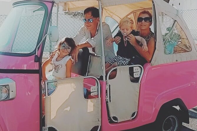Private Albufeira Tuk Tuk Guided Tour - Getting on the tuk tuk: pickup, comfort, and a coast-first route
