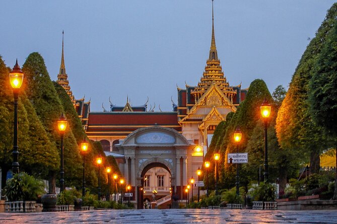 Private Bangkok Night Tour by Tuk Tuk with Dinner - Dinner Included: “Tasty Thai Dinner” and What That Might Look Like