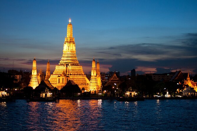 Private Bangkok Night Tour by Tuk Tuk with Dinner - Democracy Monument: The Fast Landmark Stop That Still Works
