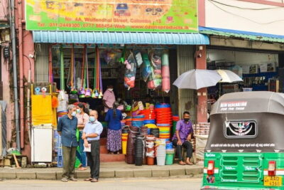 Private Colombo Tuk Tuk City Tour - Coffee tasting in Pettah, then a rooftop beer with real city views