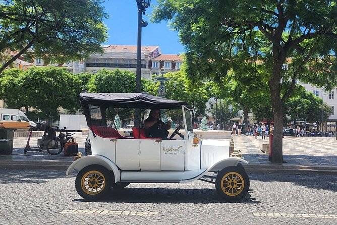 Private Electric Tuk Tuk Adventure in Lisbon - National Pantheon: a dome built by patience and rewarded with 360 views