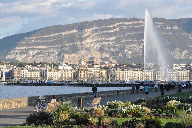 Private Guided Geneva 1 Hour TukTuk City Tour - Why this 1-hour “highlights loop” works in Geneva