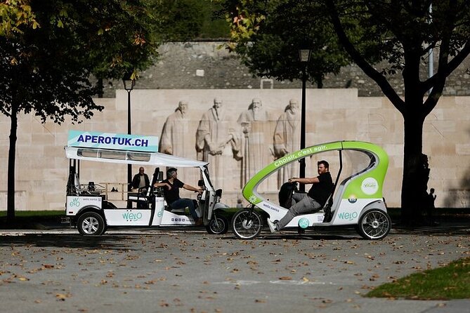 Private Guided Geneva 1 Hour TukTuk City Tour - Flower Clock and the science of time in bloom