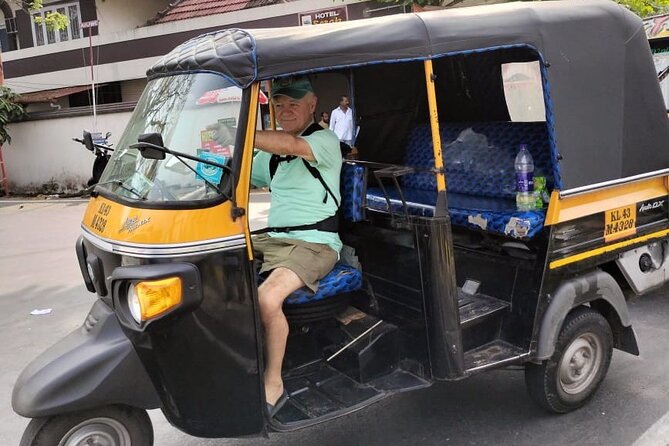 Private Guided Kochi Tuk-Tuk Tours - Fort Kochi Beach: a quick sea break